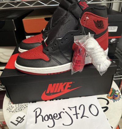 Bred Air Jordan 1 ( BANNED )