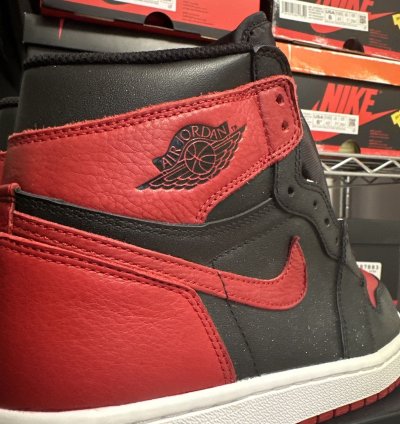 Bred Air Jordan 1 ( BANNED )
