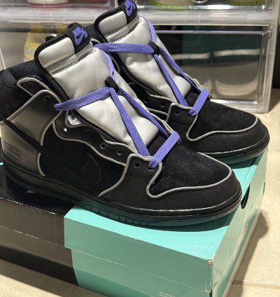 DEADSTOCK- Nike SB Dunk High Black Purple Box Size 11 5