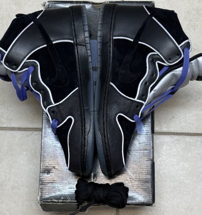 DEADSTOCK- Nike SB Dunk High Black Purple Box Size 11 5