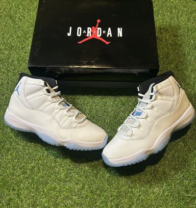 DS Jordan 11 Legend Blue 2024