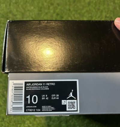 DS Jordan 11 Legend Blue 2024