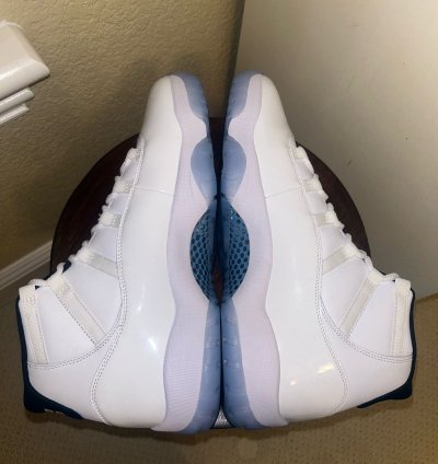 DS Jordan 11 Retro Legend Blue