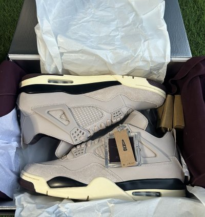 DS Jordan 4 Ma Maniere