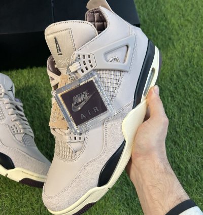 DS Jordan 4 Ma Maniere