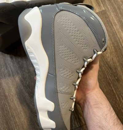 DS Jordan 9 Cool Grey