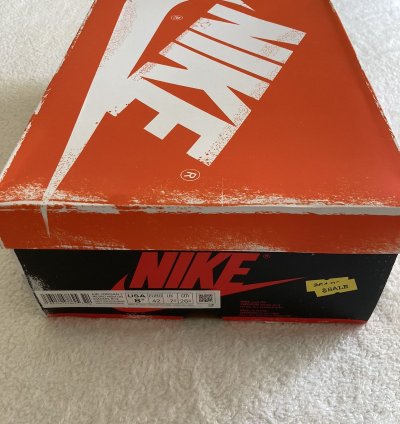 Jordan 1 High OG Chicago Lost and Found