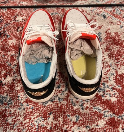 Jordan 1 Low OG SP Rookie Card - Away