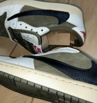 Jordan 1 Low Travis Scott Medium Olive