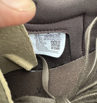 Jordan 1 Low Velvet Brown