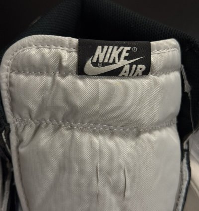 Jordan 1 Mocha High (555088-105) Size 9 5 (NEW) NO BOX