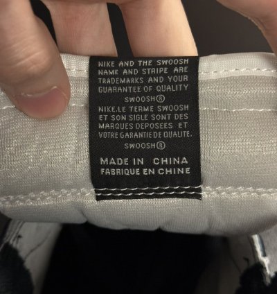 Jordan 1 Mocha High (555088-105) Size 9 5 (NEW) NO BOX