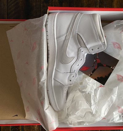 Jordan 1 Retro High 85 Neutral Grey