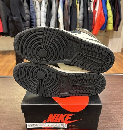 Jordan 1 Retro High Dark Mocha