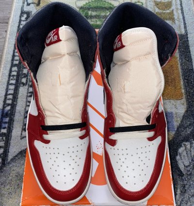 Jordan 1 Retro High OG Chicago Lost and Found