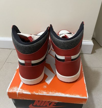 Jordan 1 Retro High OG Lost and Found Sz 10us