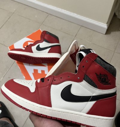 Jordan 1 Retro High OG Lost and Found Sz 10us
