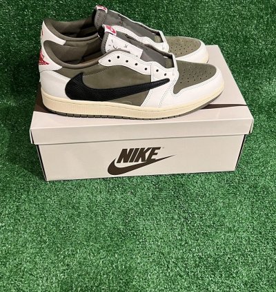 Jordan 1 Retro Low OG SP Travis Scott Medium Olive