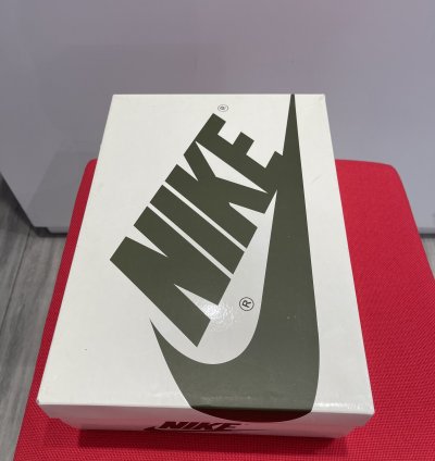 Jordan 1 Travis Scott Olive