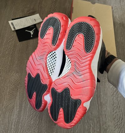 Jordan 11 Bred 2019