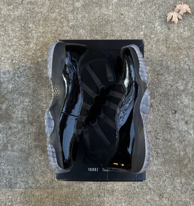 Jordan 11 Retro Cap and Gown