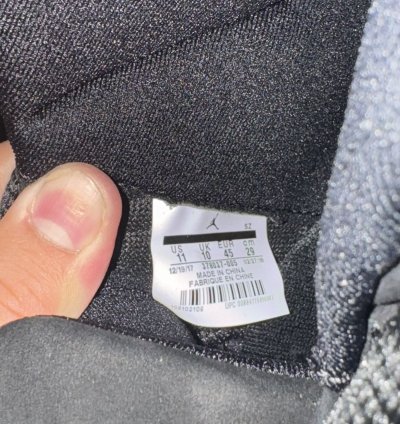 Jordan 11 Retro Cap and Gown