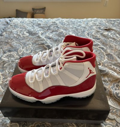 Jordan 11 Retro Cherry (2022)