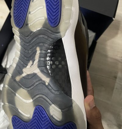 Jordan 11 Space Jam