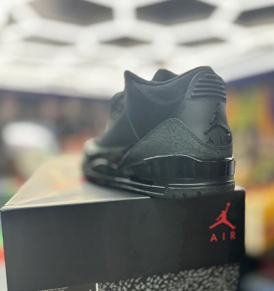 Jordan 3 Black Cat (2025)