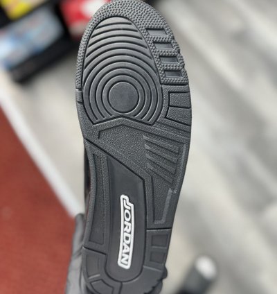 Jordan 3 Black Cat (2025)
