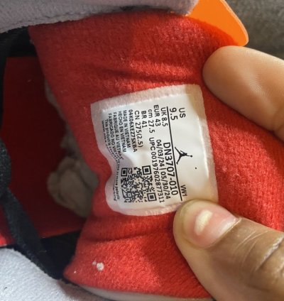 Jordan 3 Black Cement