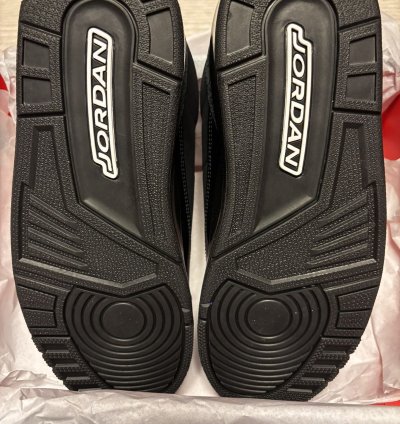 Jordan 3 Retro Black Cat (2025)