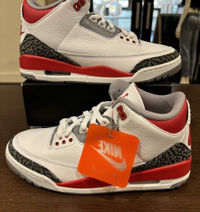 Jordan 3 Retro Fire Red (2022)