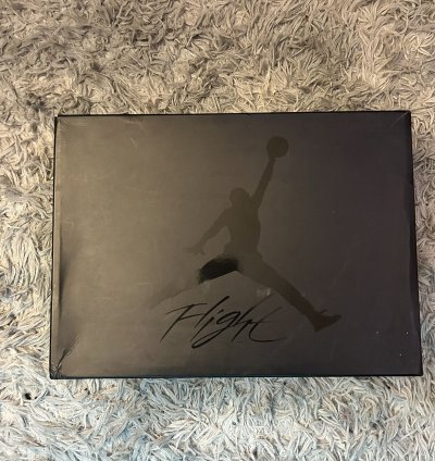 Jordan 4 black cat