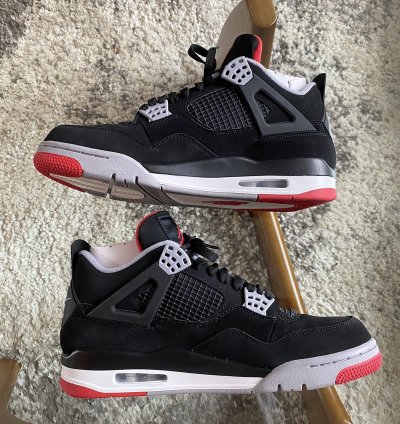 Jordan 4 Bred