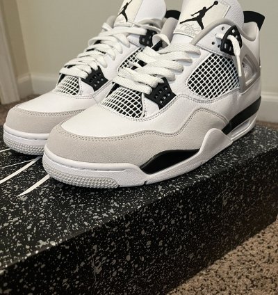 Jordan 4 Military Black