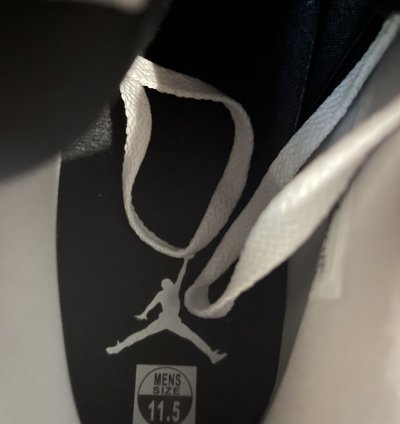 Jordan 4 Military Black