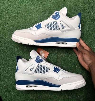 Jordan 4 Military Blue
