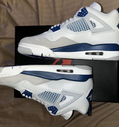 jordan 4 military blue size 9