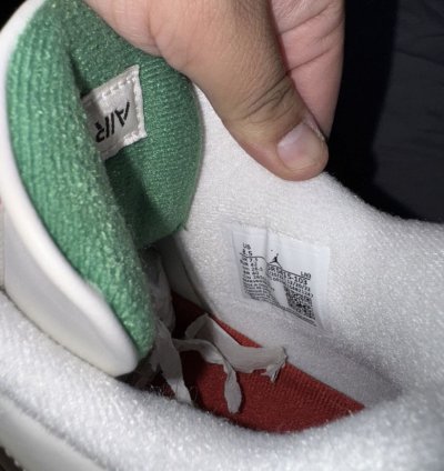 Jordan 4 pine green
