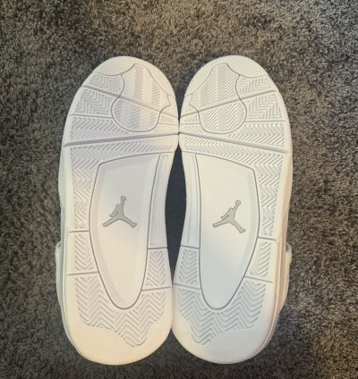 Jordan 4 Pure Money