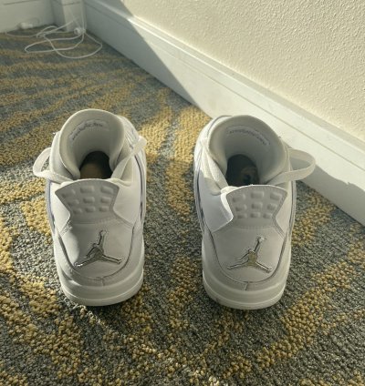 Jordan 4 pure money size 10