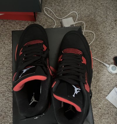 Jordan 4 Red Thunder