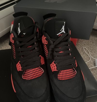 Jordan 4 Red Thunder