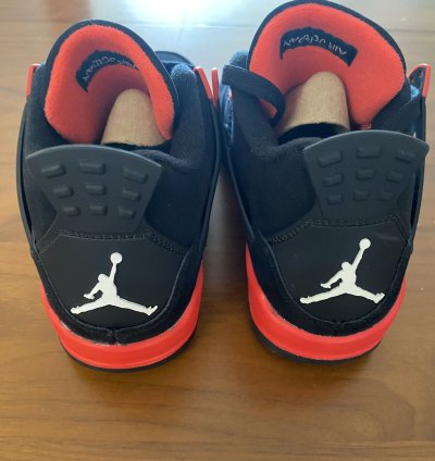 Jordan 4 Red Thunder GS size 6Y