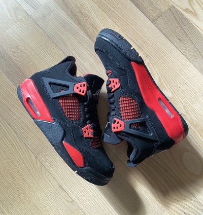 Jordan 4 Red Thunder GS size 6Y
