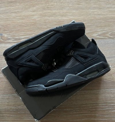 Jordan 4 Retro Black Cat (2006)