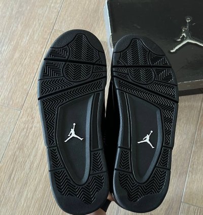 Jordan 4 Retro Black Cat (2006)