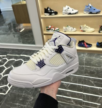 Jordan 4 Retro Metallic Purple