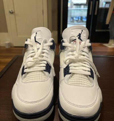 Jordan 4 Retro Midnight Navy